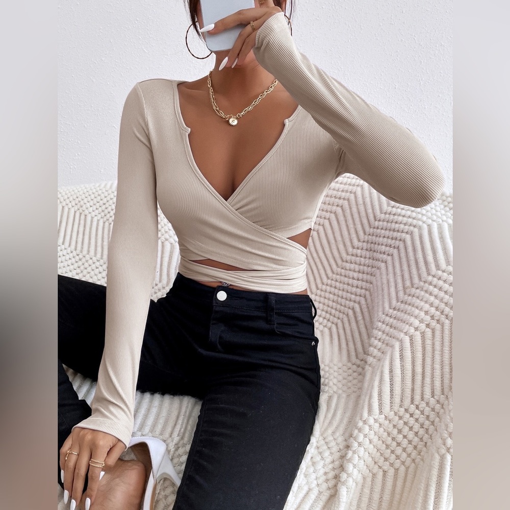 SHEIN Surplice Neck Crisscross Tie Back Rib Knit Crop Top